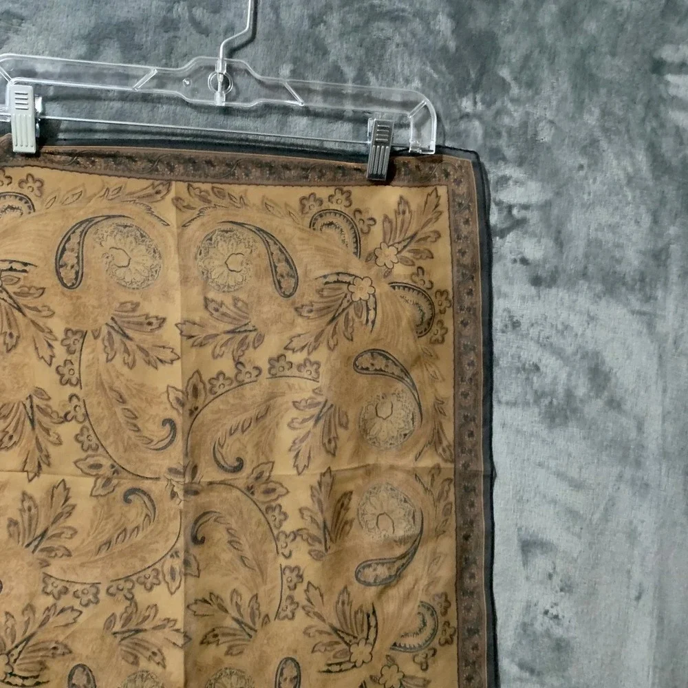 Jones New York Vtg Silk Blend Paisley Scarf Wrap Tan Brown Black Square